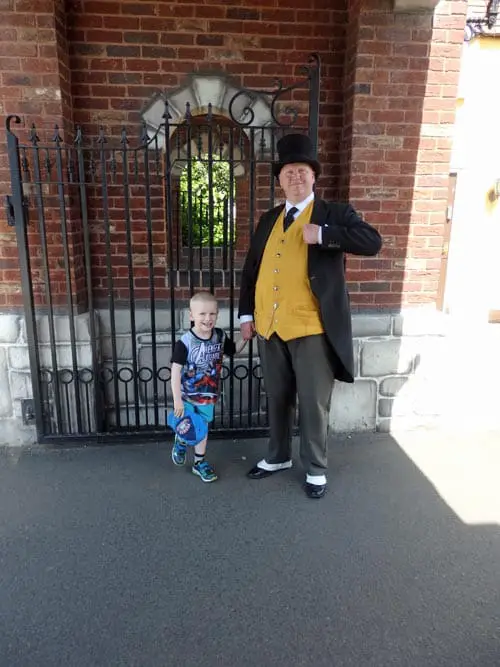 Meeting Fat Controller