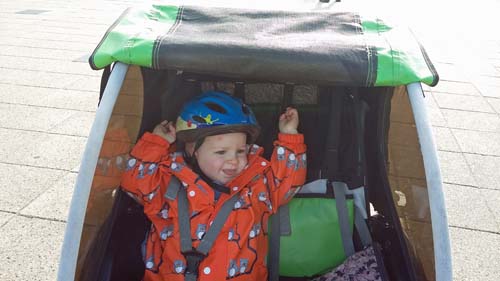 child in a trailer in Holland