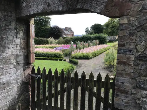 Cringletie House Hotel