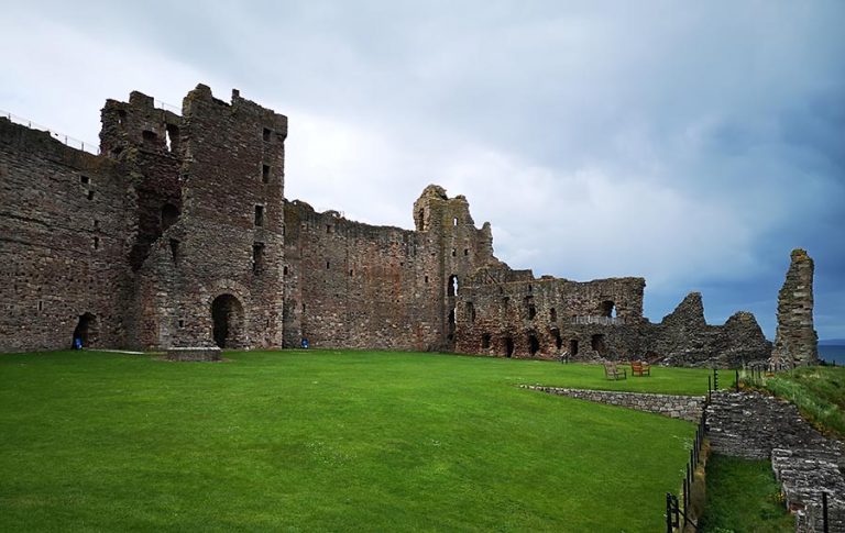 Tantallon Castle - Scottish Castle
